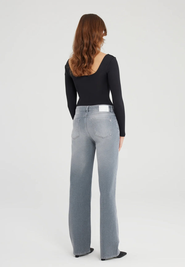 CUP OF JOE DENIM jeans